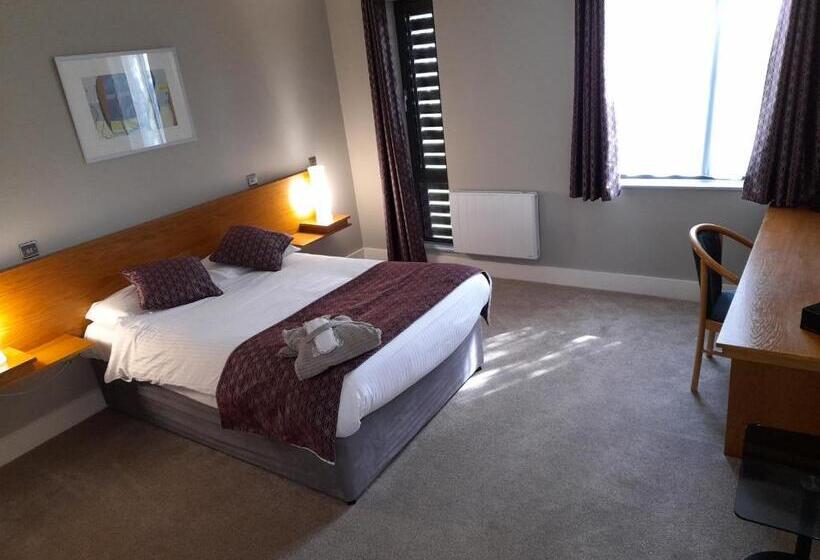 ホテル Roffey Park Institute