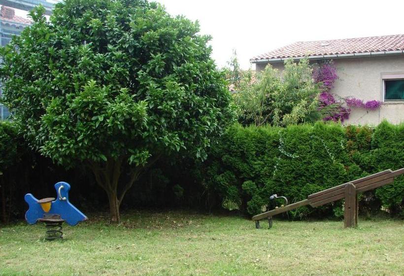 بنسيون Casa De Aldea Los Duesos