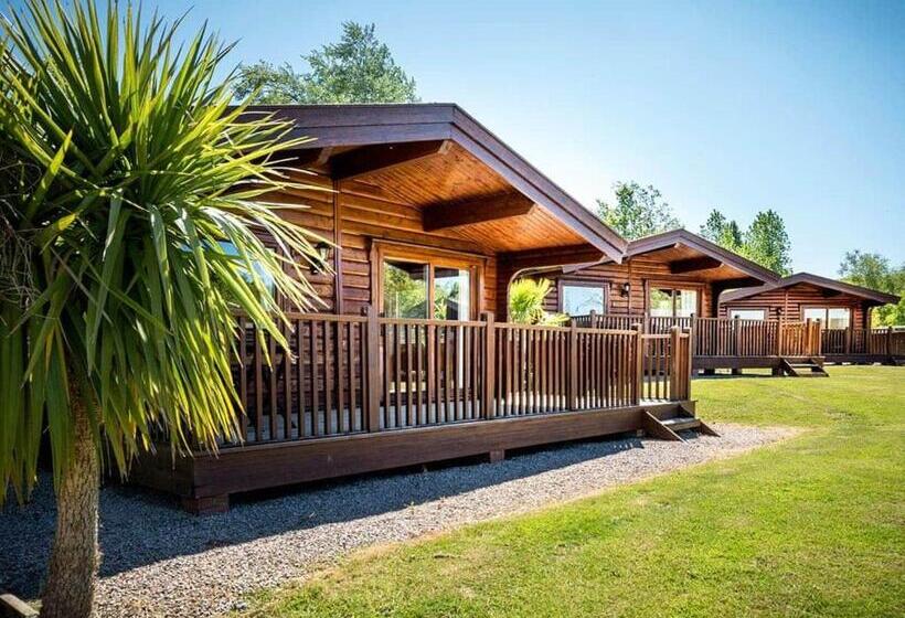 אתר נופש Fingle Glen Lodges