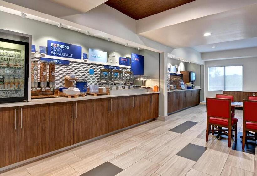 Holiday Inn Express Hotel & Suites Anderson I 85   Hwy 76, Exit 19b, An Ihg