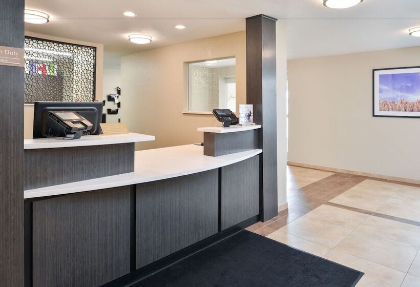 호텔 Candlewood Suites Beaumont, An Ihg