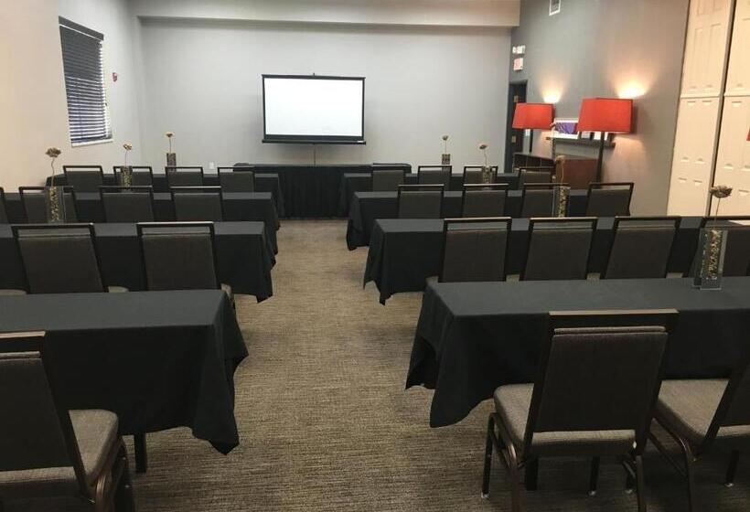 Отель Country Inn & Suites by Radisson, Austin North Pflugerville, TX