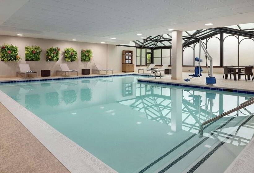 فندق Embassy Suites By Hilton Atlanta Alpharetta