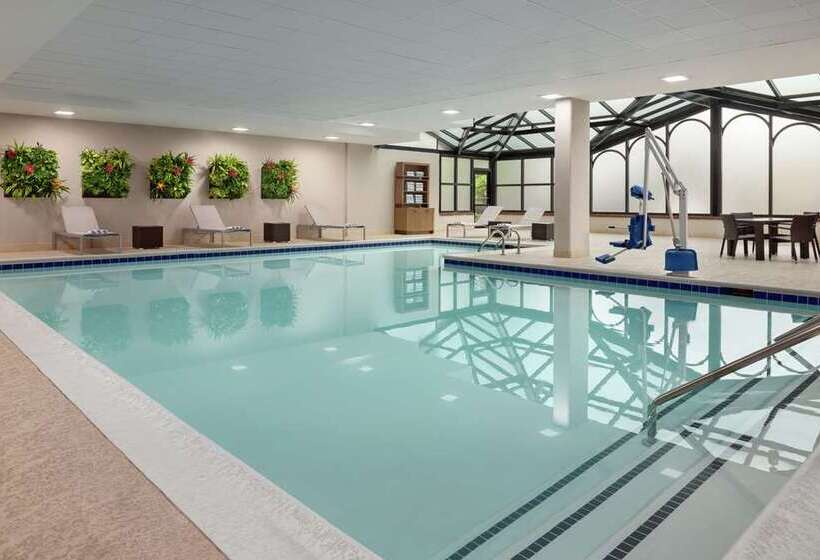 فندق Embassy Suites By Hilton Atlanta Alpharetta