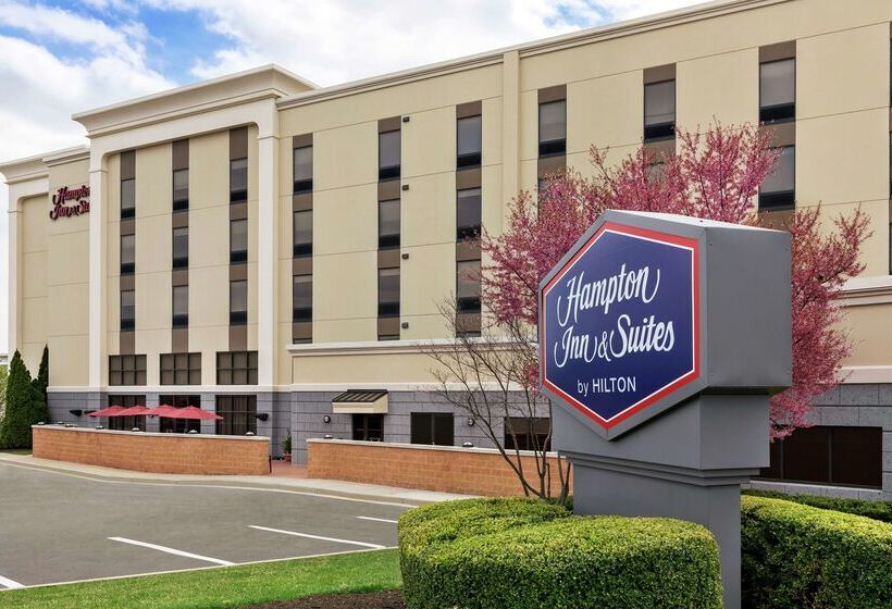فندق Hampton Inn & Suites Frederick Fort Detrick
