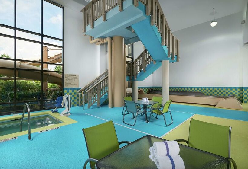 فندق Hampton Inn Bermuda Run