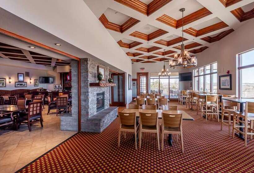 فندق Hilton Branson Convention Center