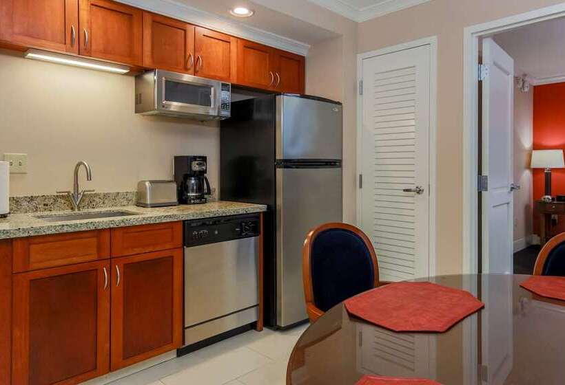 فندق Hilton Branson Convention Center