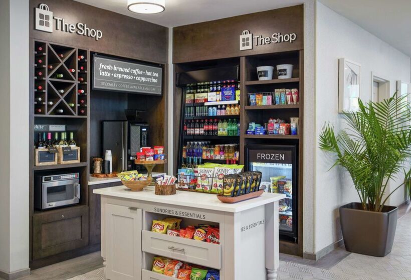 בית מלון כפרי Hilton Garden Inn Allentown West