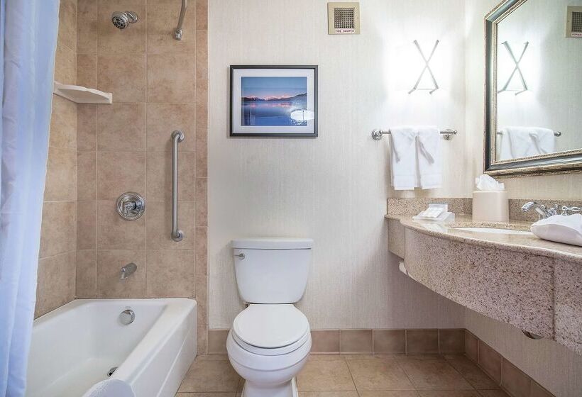 בית מלון כפרי Hilton Garden Inn Kalispell