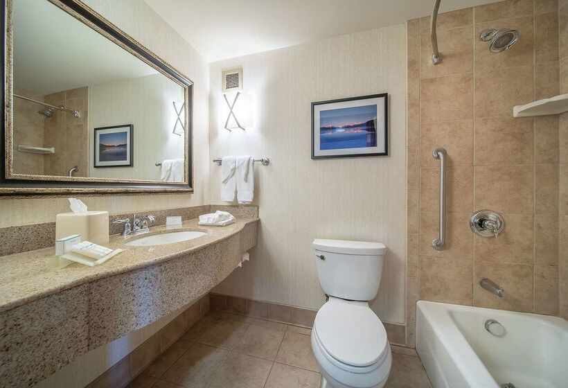 בית מלון כפרי Hilton Garden Inn Kalispell