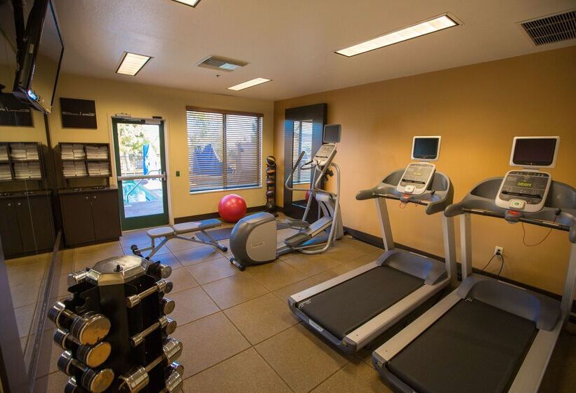 בית מלון כפרי Hilton Garden Inn Los Angeles Montebello