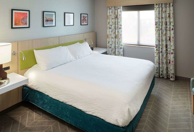 هتل Hilton Garden Inn Sioux City Riverfront