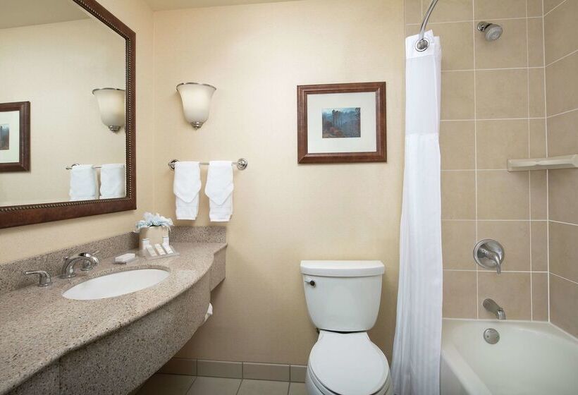 فندق Hilton Garden Inn Yakima Downtown