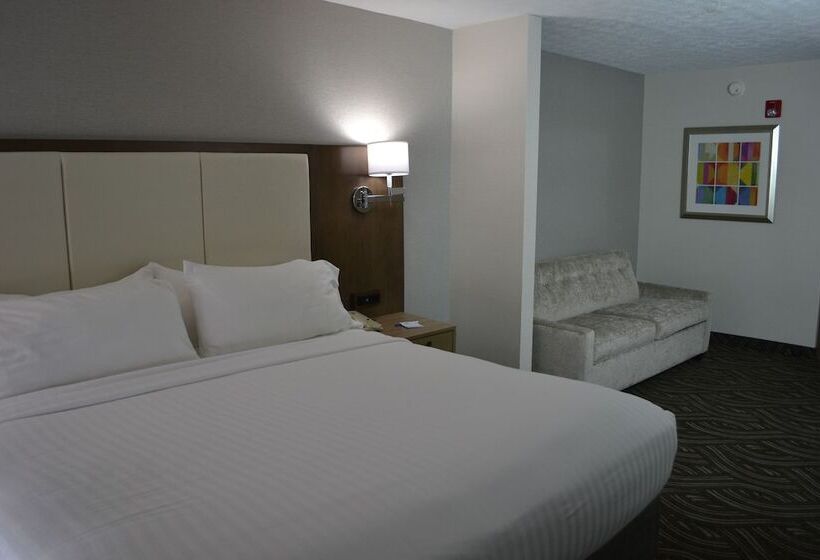 ホテル Holiday Inn Express & Suites Kent   University Area By Ihg