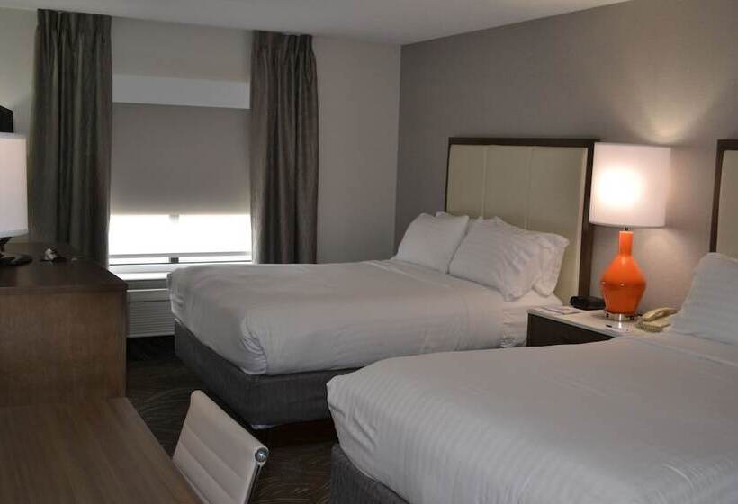 ホテル Holiday Inn Express & Suites Kent   University Area By Ihg