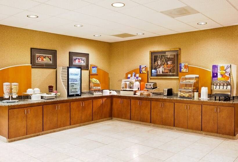 בית מלון כפרי Holiday Inn Express Boone, An Ihg