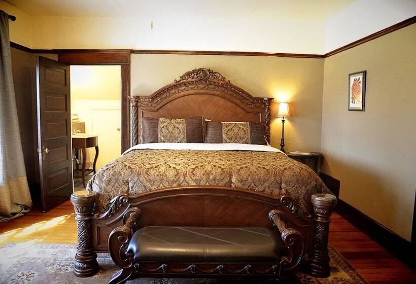 호텔 Iron Horse Inn