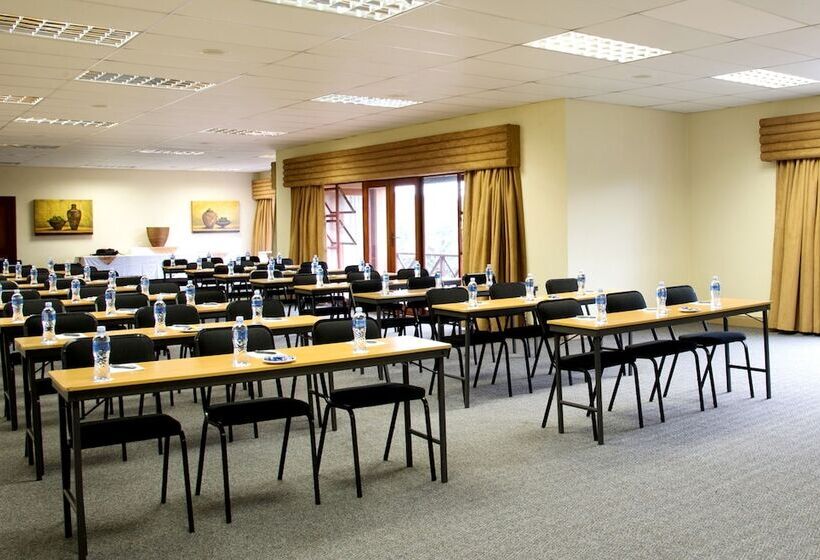 فندق Premier Splendid Inn Port Edward