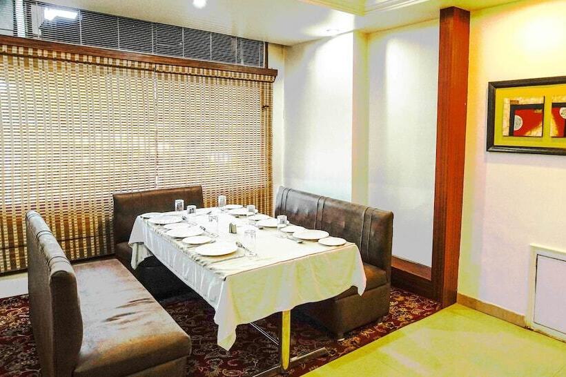 호텔 Subash International