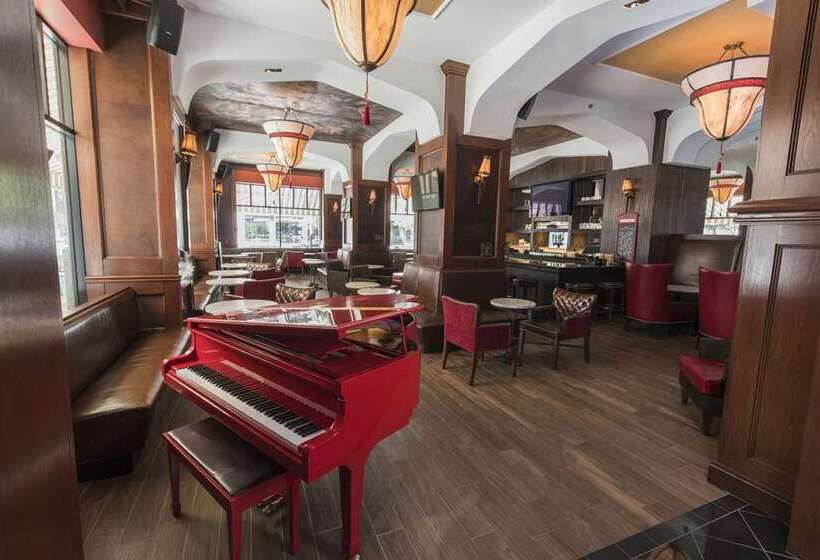 فندق The Skirvin Hilton Oklahoma City