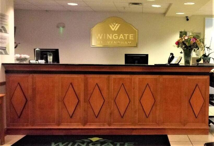 هتل Wingate By Wyndham Bentonville