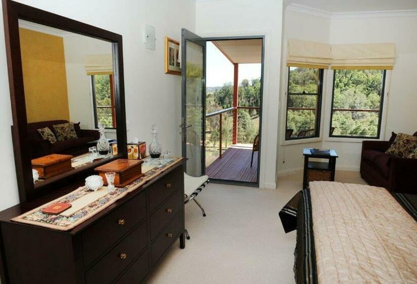 مبيت وإفطار Wombadah Luxury Accommodation