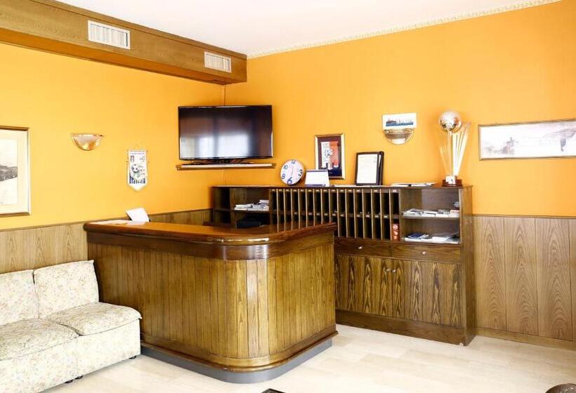 בית מלון כפרי Albergo Drena