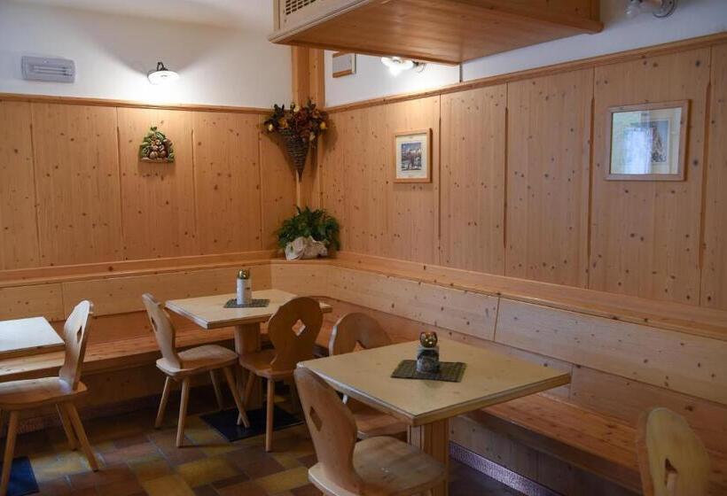 בית מלון כפרי Albergo Sporting