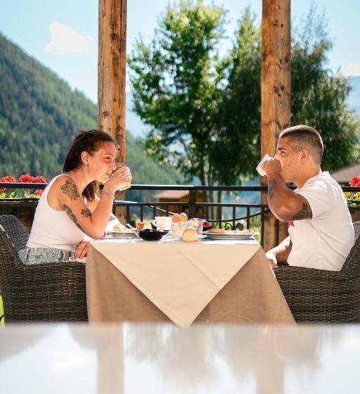 ホテル Hostellerie Le Lievre Amoureux