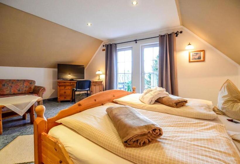 ホテル Landhaus Krombach