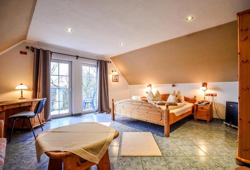 ホテル Landhaus Krombach