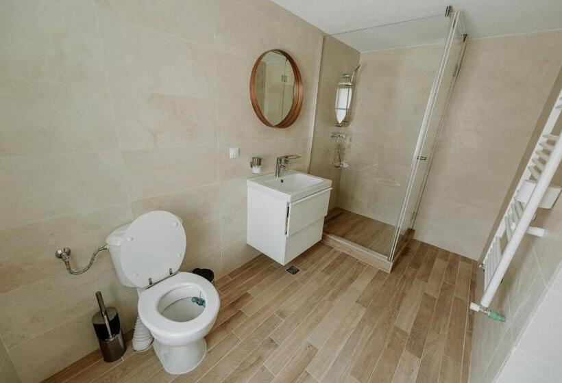تختخواب و صبحانه Casa Botár Vendégház