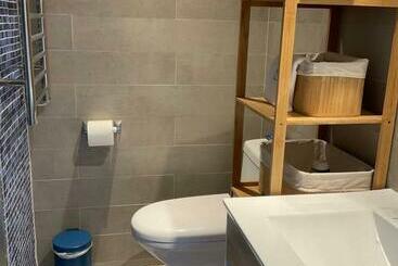 Apartament Condo Amueblado, Encomenderos 200 El Golf, Las Condes Santiago Con Vista Al Costanera Cen