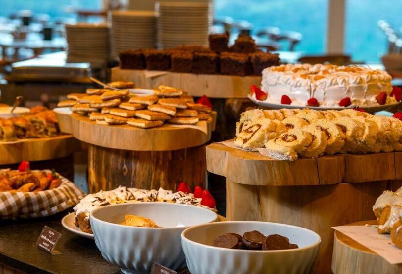 ホテル Laghetto Resort Golden Oficial