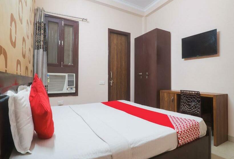Hotel Oyo 81499 Second Home Residency