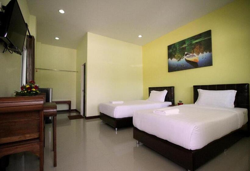 Khaohom Resort