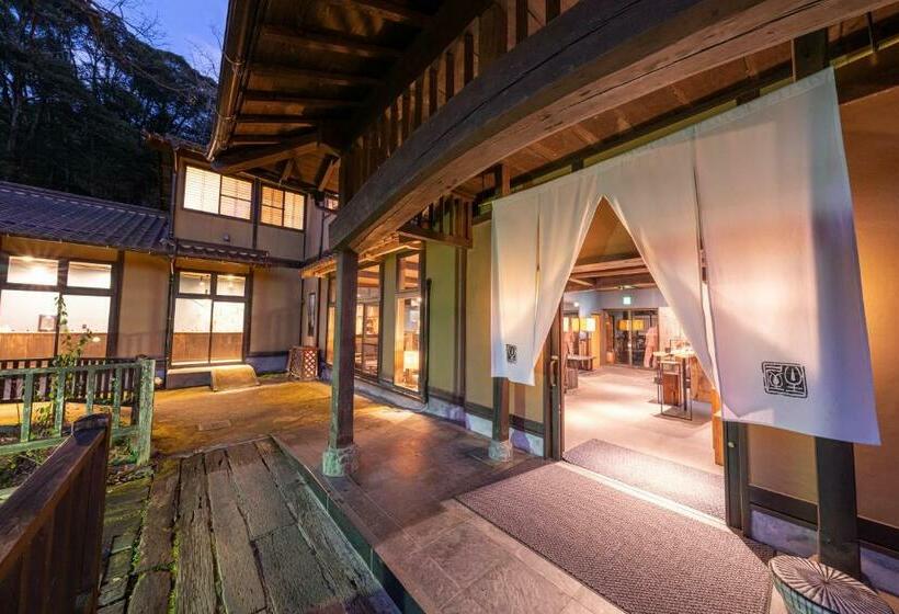 Ryokan Nushiya