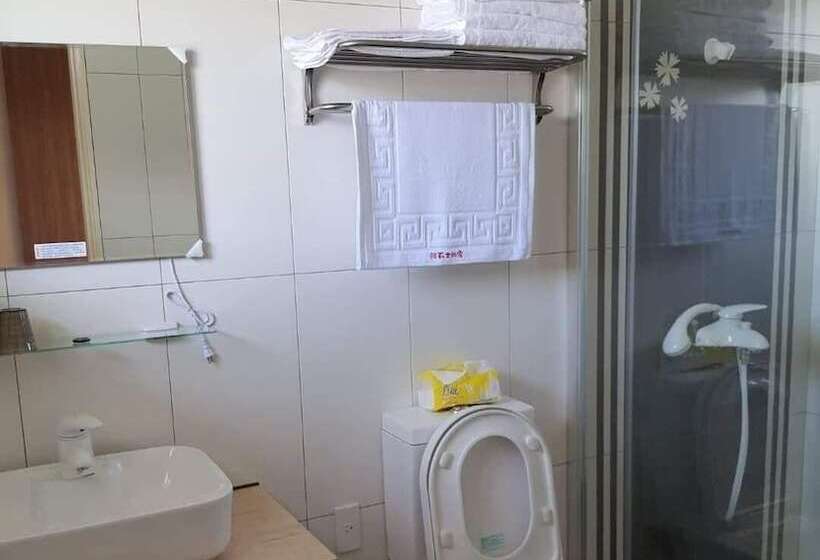 تختخواب و صبحانه Police House