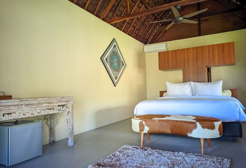 Отель The Club Villas Lombok