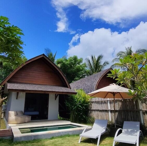 Отель The Club Villas Lombok