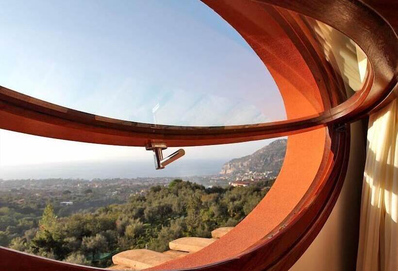 ホテル Antico Casale Russo