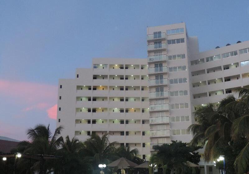 هتل Calypso Cancun