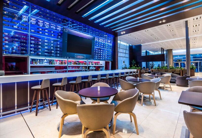 هتل Doubletree By Hilton Bogota Salitre Ar