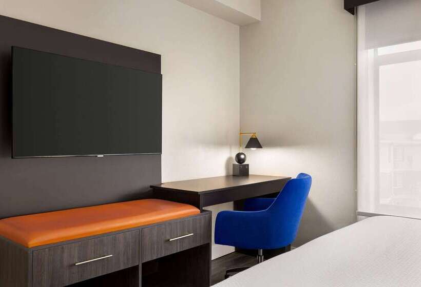 هتل La Quinta By Wyndham Mt. Laurel   Philadelphia