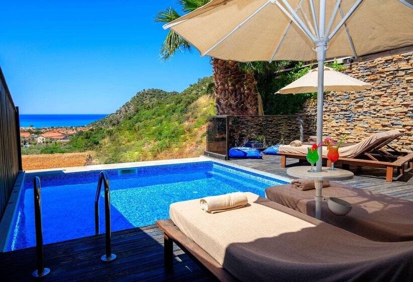 هتل Manaspark Deluxe