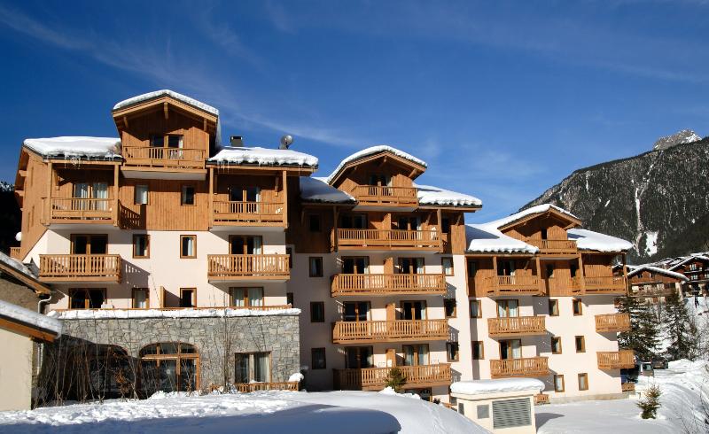 בית מלון כפרי Odalys Le Blanchot