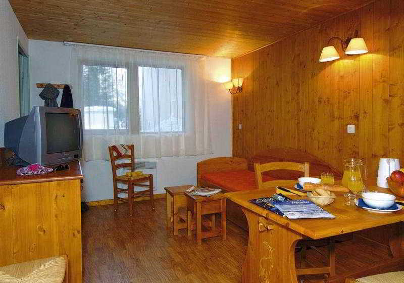 בית מלון כפרי Odalys Le Blanchot