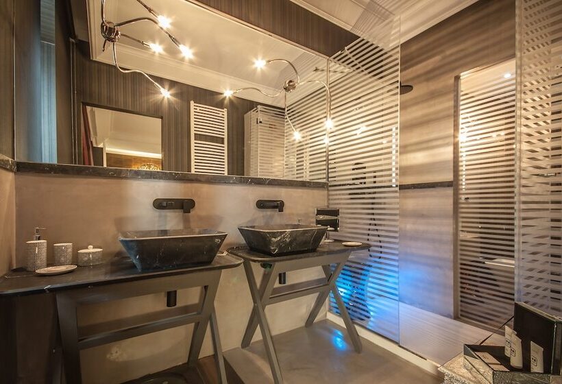 Palazzo Manfredi – Small Luxury Hotels Of The World