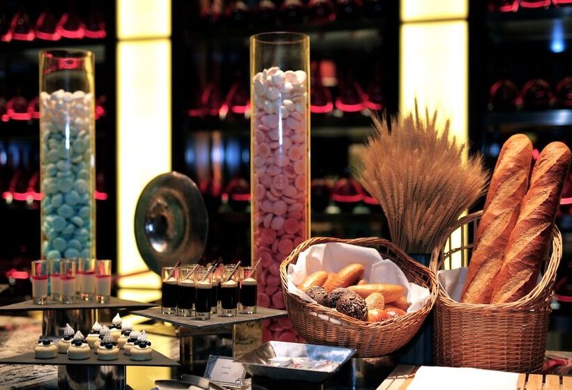 호텔 Pullman Shanghai Jing An